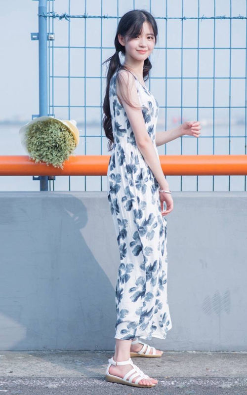 唯美清新美女图片壁纸 忘记你需要太久