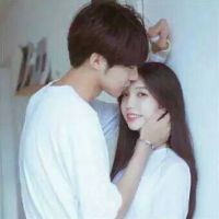 曾与他。。。