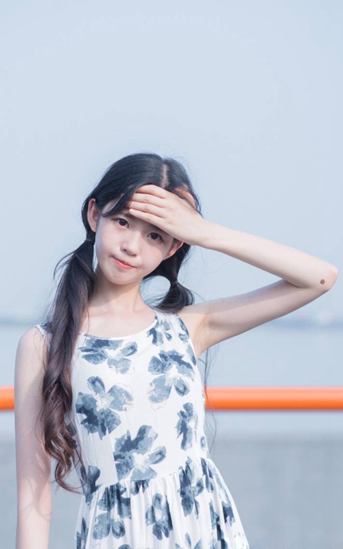 唯美清新美女图片壁纸 忘记你需要太久