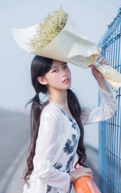 唯美清新美女图片壁纸 忘记你需要太久