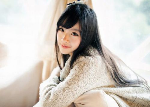 优美阳光气质女生意境美图 别再割裂我的心，别再撕毁我的爱情