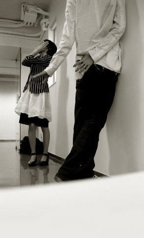 欧美非主流情感图片:给出去的爱,不曾后悔过