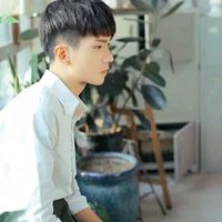 微博帅气阳光男生头像图片大全 却又总是去回顾旧时