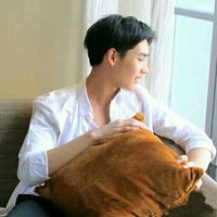 微博帅气阳光男生头像图片大全 却又总是去回顾旧时