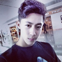 比较时尚帅气优雅的男生头像 曲一首烟花笑谱一曲离别伤