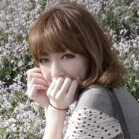 我们的故事落幕了_非主流伤感女生头像