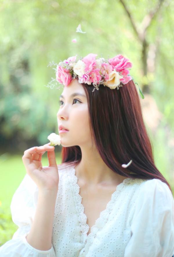 纠缠不清的爱忧伤女生美图 当忧伤盖过快乐,我用爱情换你如花娇颜