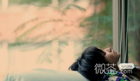 非主流空间原创伤感图片:原来真的已经是天涯相隔