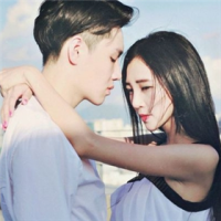 情侣个性头像大全 爱是突然停电你不是去找灯而是去找他