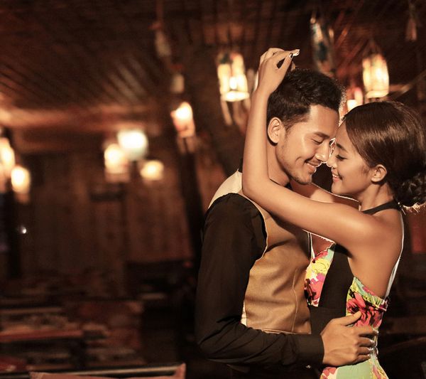 最有爱的幸福意境唯美图片情侣系 尘埃落定,溅落了一地的忧伤