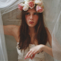 欧美意境风格的微信头像_你一定要比我过的幸福