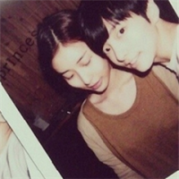 情侣个性头像大全 爱是突然停电你不是去找灯而是去找他