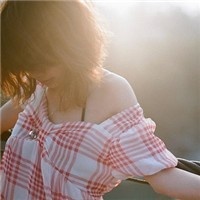 青涩女生非主流微信头像_连挽回的机会都不给我