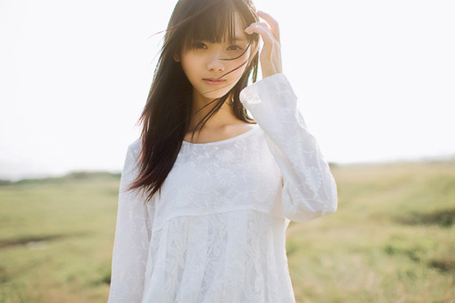 很养眼的女生小清新大图 对你的爱我照单全收，只是消化不易