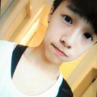 2017阳光帅气微信男生头像 有一种凝望叫作冷眼旁观