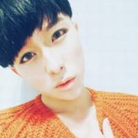 2017阳光帅气微信男生头像 有一种凝望叫作冷眼旁观