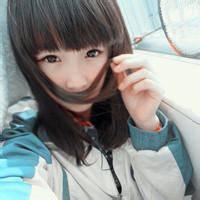 校服女生你爱吗 可爱长发女生微信个性头像