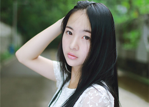 小清新校园女生唯美个性图片 你劝我开心,可我的开心只源于爱你