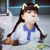 校服女生你爱吗 可爱长发女生微信个性头像