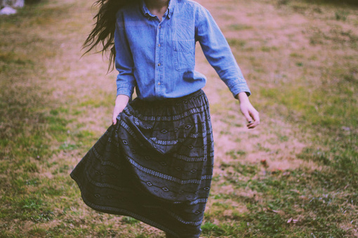 伤感系个性女生欧美图片大全 有个傻子爱过你,但是后来她不傻了