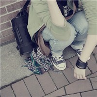 意境非主流微信女生头像_我不明白爱情是什么