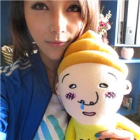 我们已经不再是小孩了_渴望安定的美女微信头像