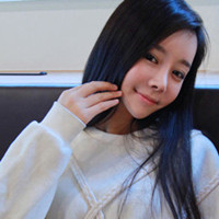 记忆是困牢我的枷锁_回忆情深的个性美女微信头像