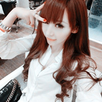 记忆是困牢我的枷锁_回忆情深的个性美女微信头像