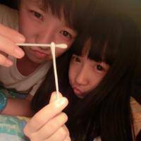 幸福小两口微信情侣头像一左一右 照着我的心就能画出你的样子