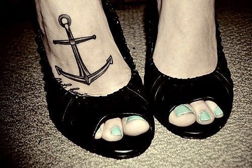 创意纹身个性欧美范儿图片 我不是天使,我拯救不了人类的情感