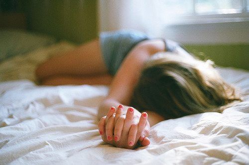 非主流伤感欧美女生个性美图 有时,会无以复加地痛恨失落的感觉