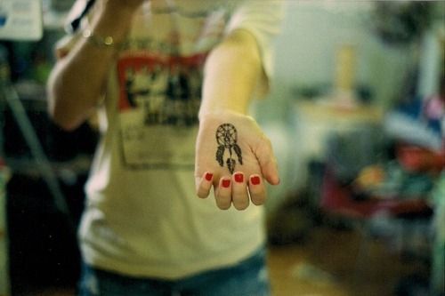 创意纹身个性欧美范儿图片 我不是天使,我拯救不了人类的情感