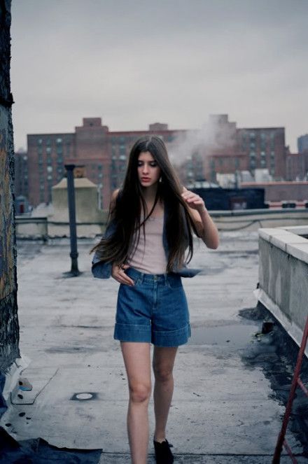 性格奔放的个性欧美女生图集 一切都会一直延续,没有曲折