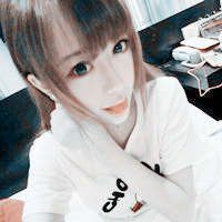 2017微信姐妹头像一左一右 最美的是你在我身边