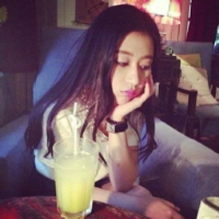 最新可爱女生微信头像 你说的话在我脑子里想忘却忘不掉