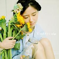 唯美意境头像女生 所有的坚强在你面前总是不堪一击