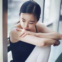 唯美意境头像女生 所有的坚强在你面前总是不堪一击