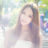 静静的等着你回来_青春校园美女的微信头像