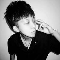 2017阳光幸福的微信男生头像 不要埋怨别人让你失望