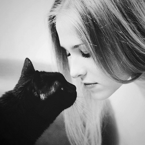 黑白个性男女欧美空间图片 凋谢是真实的,盛开只是一种过去