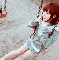 超拽霸气的情侣微信头像一左一右 爱你的人绝对是主动的