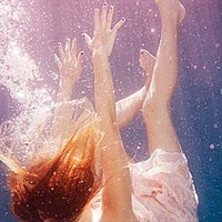 情侣头像一左一右两张 幸福就是有你在身边