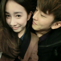 2017最新版的情侣头像一左一右 心甘情愿的从相遇就开始等你