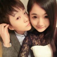 2017华丽的情侣微信头像 期待应不应该幻想你还在