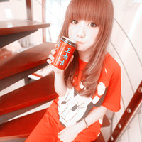 多么可笑的爱_非主流时尚漂亮的美女微信头像