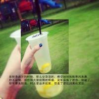 2015伤感女生头像带字 时时刻刻不经意的偷偷看着你