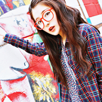 2017可爱的微信姐妹头像一左一右萌 挡不住的太阳温暖我眼光