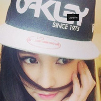 精选俏皮可爱的90后女生头像 再小的火点都能灼穿我的灵魂