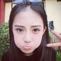 精选俏皮可爱的90后女生头像 再小的火点都能灼穿我的灵魂