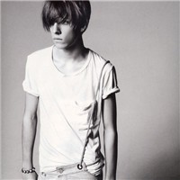 非主流个性欧美男生微信头像_新欢和旧爱的执着纠缠